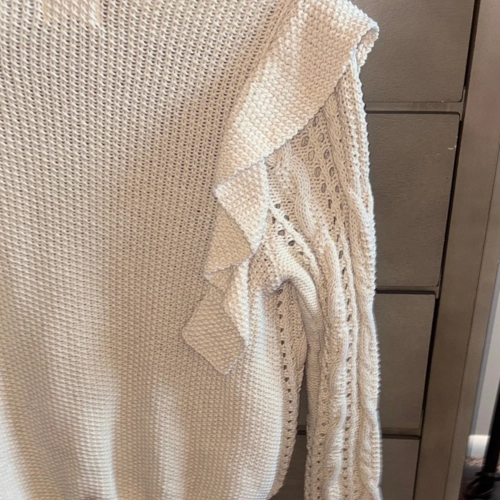 Universal Thread Cream Ruffle Cardigan - Picture 10 of 13